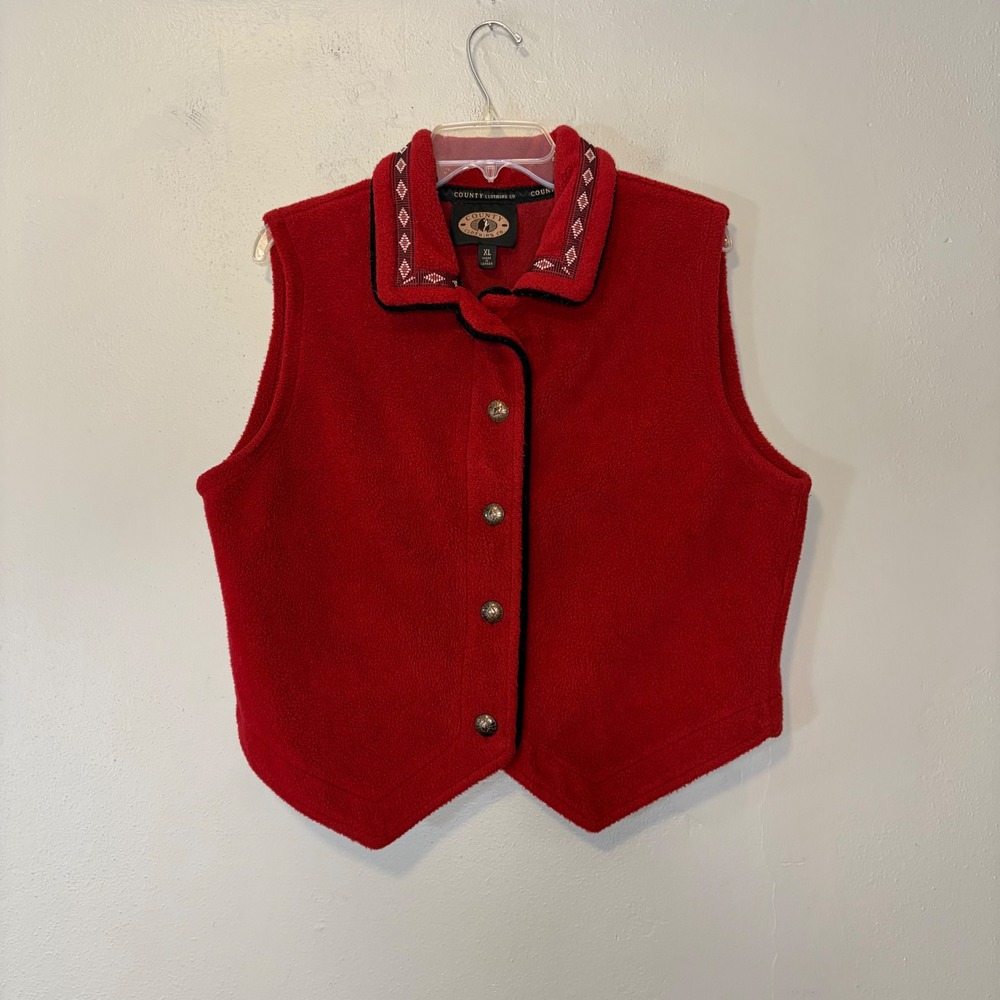 County Clothing Co Red Fleece Vest Southwestern Trim Metal Buttons XL CC521U